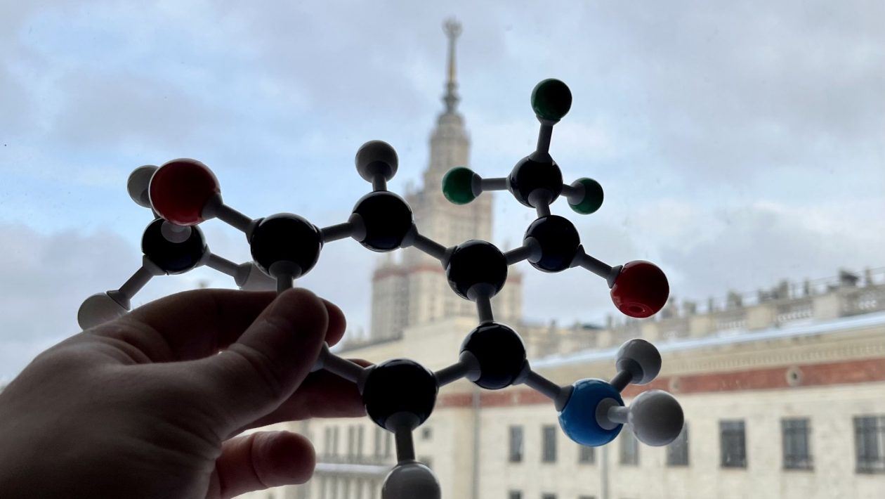 elektronu