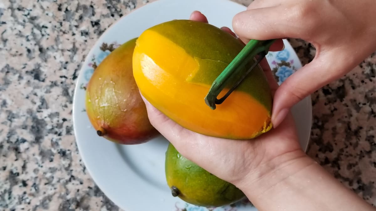 Vienkāršs veids, kā saglabāt mango svaigu divreiz ilgāk, pārsteigs pārtikas rūpniecību.