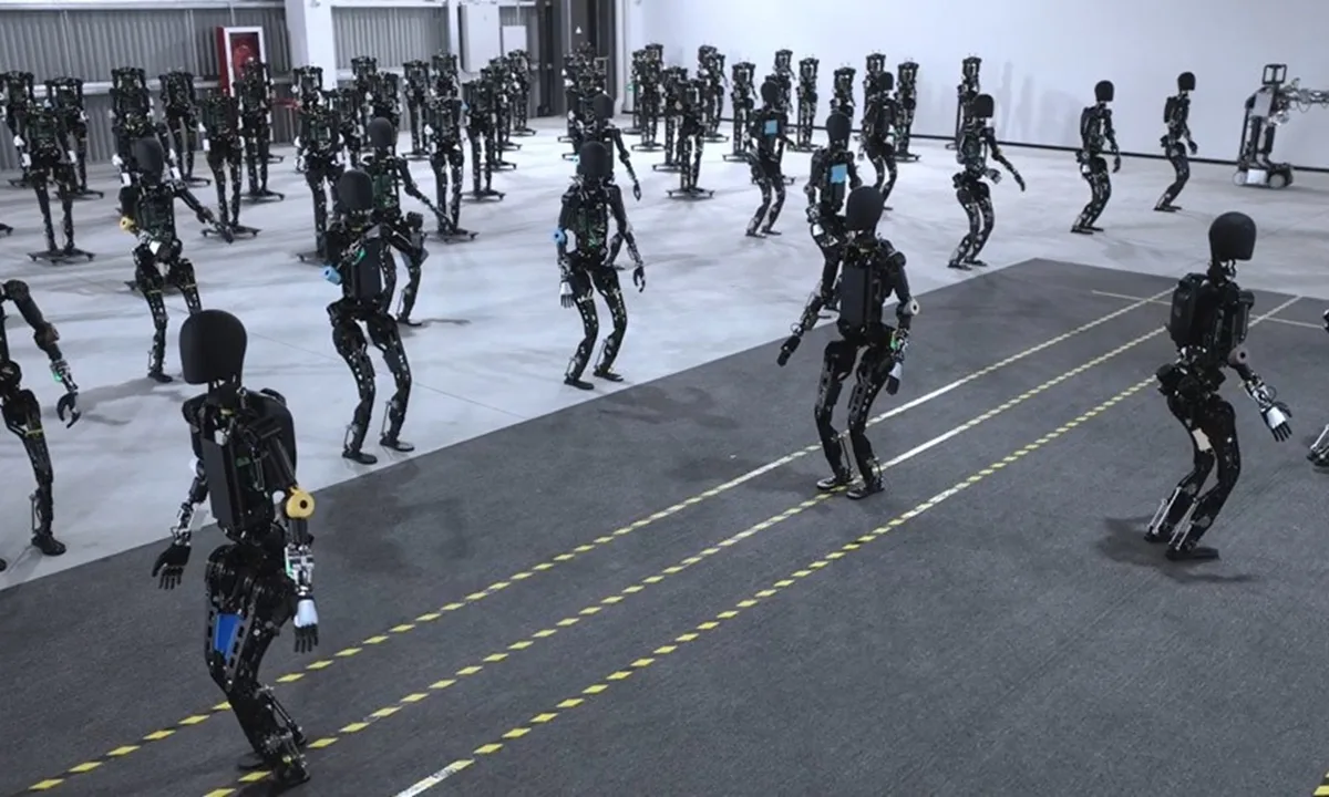 Pirmā valsts, kas pieprasījusi atļauju izveidot armiju no 100 000 cilvēkveidīgu robotu, lai pretotos Ķīnai
