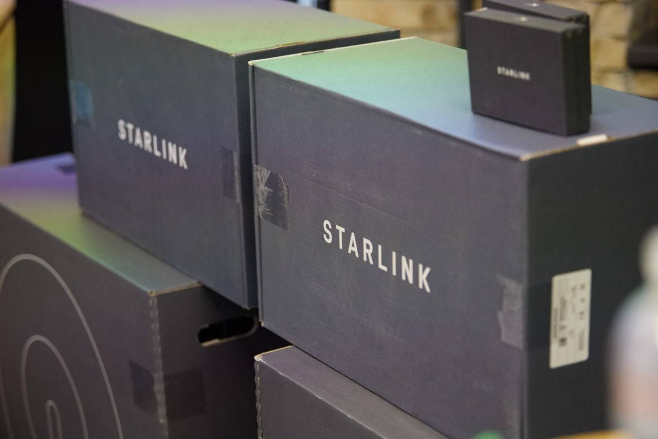 Ukraina kļūs par pirmo Eiropas valsti, kur Starlink būs pieejams tieši mobilajos tālruņos: kā darbojas Maska pakalpojums