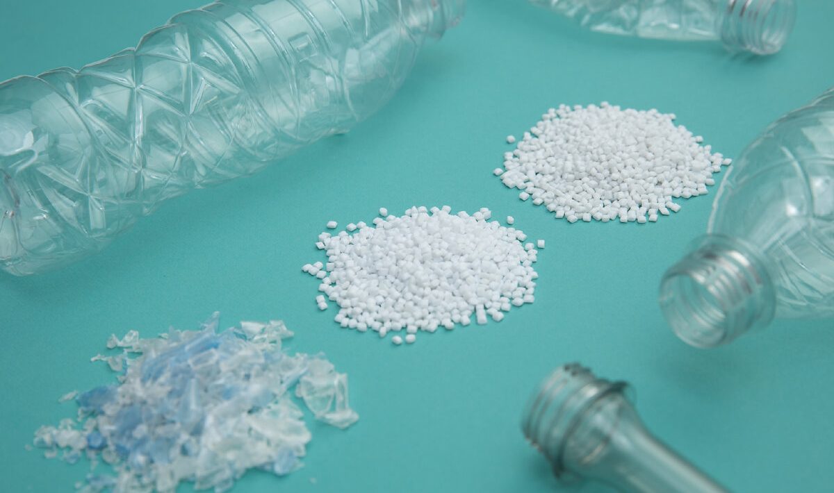 Plastmasas
