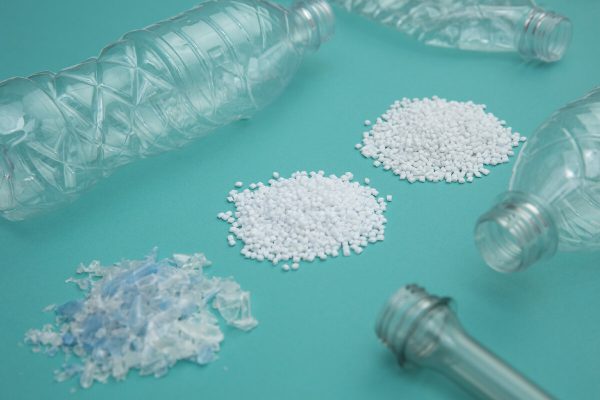 Plastmasas