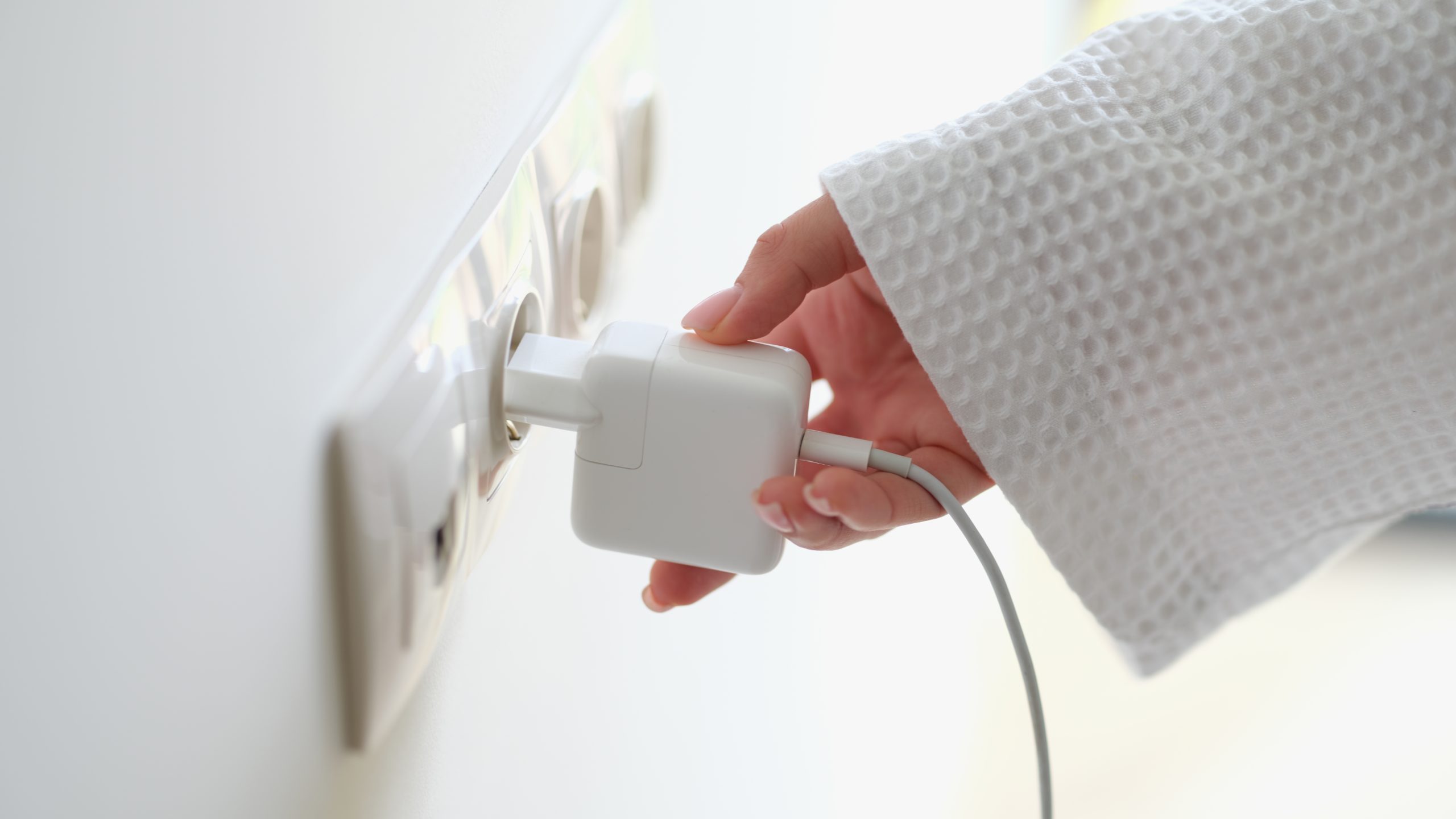OCU brīdina: šīs ierīces ir jāatvieno no elektrotīkla, ja dodaties atvaļinājumā.